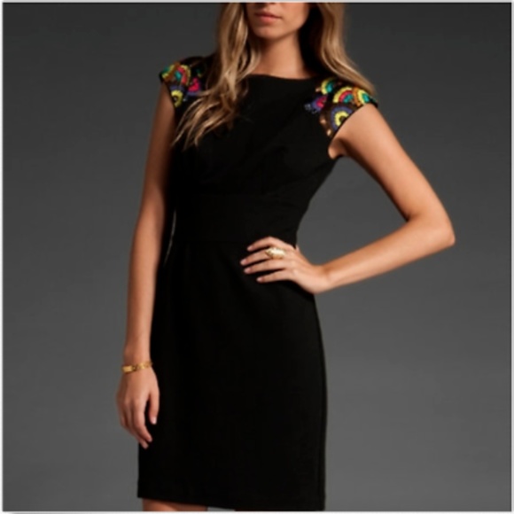 Trina Turk Dresses & Skirts - Trina Turk Lillet 2 Dress Size 8 Sheath Sleeveless